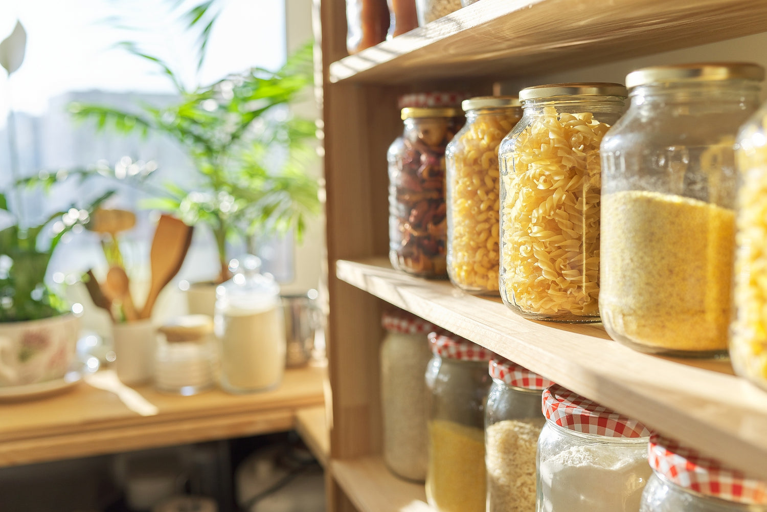 Simple Steps to Declutter Your Pantry