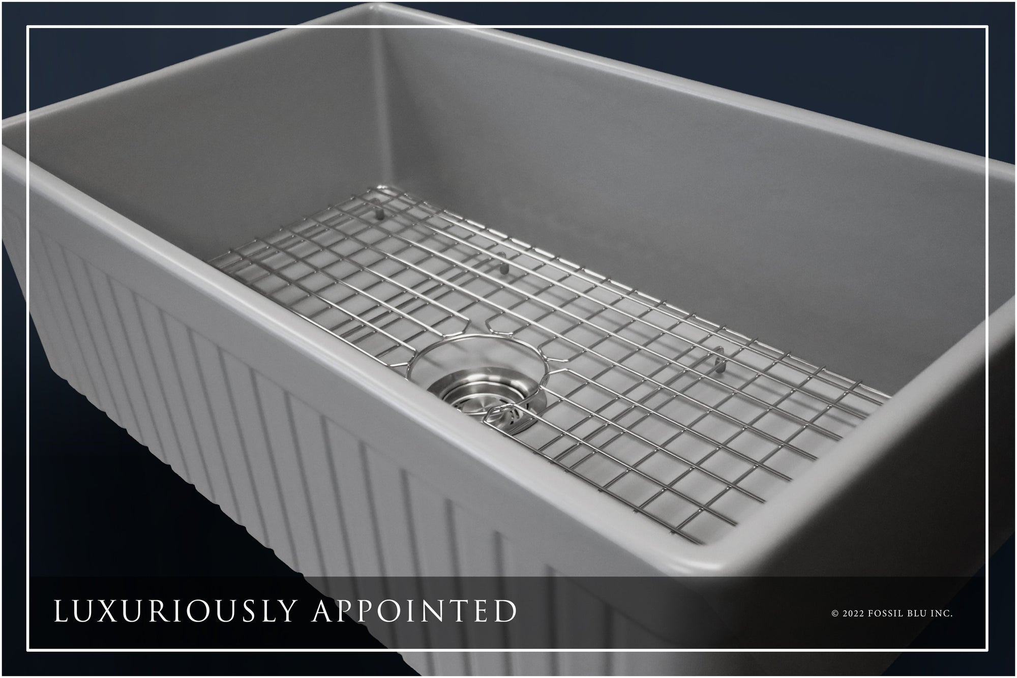 FSW1022 Luxury 33-inch Solid Fireclay Farmhouse Sink, Matte Black, St. Steel Accs, Flat Front